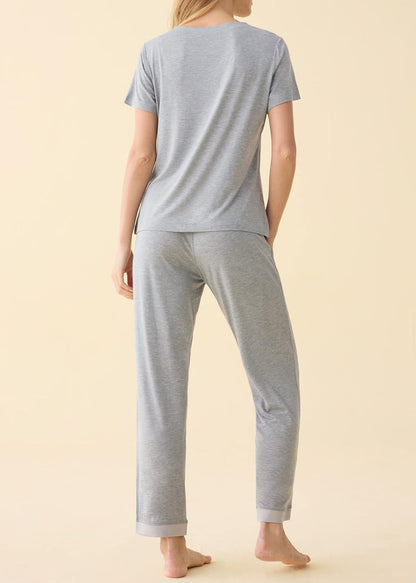 Chic Women's V-Neck Short Sleeve Pajama Set with Comfortable Pants