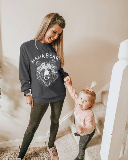 Cute & Comfy Women's Mama Sweatshirt - Loose Fit Long Sleeve Graphic Top for Fall
